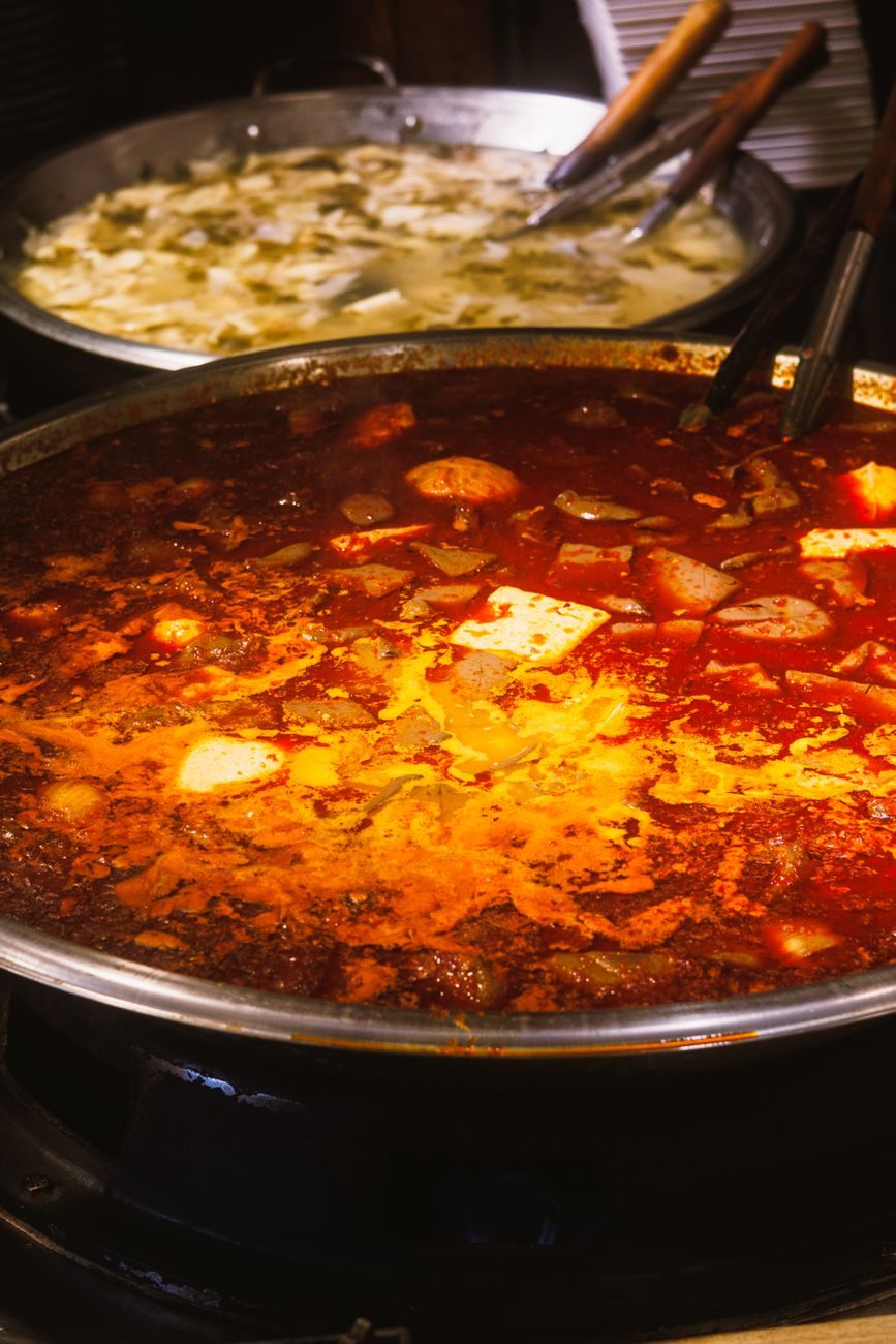 보글보글 끓는 김치찌개, 고나트륨이 내이 림프액 압력을 높이는 국물 음식